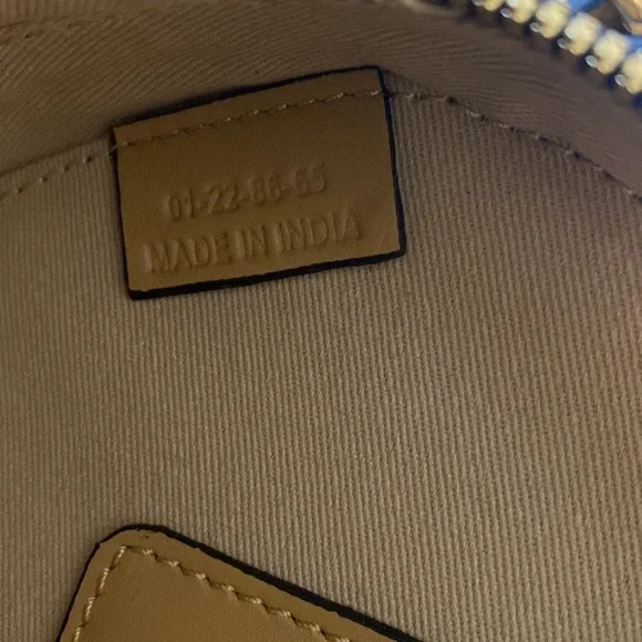 See by Chloe Shell Leather Shoulder Bag